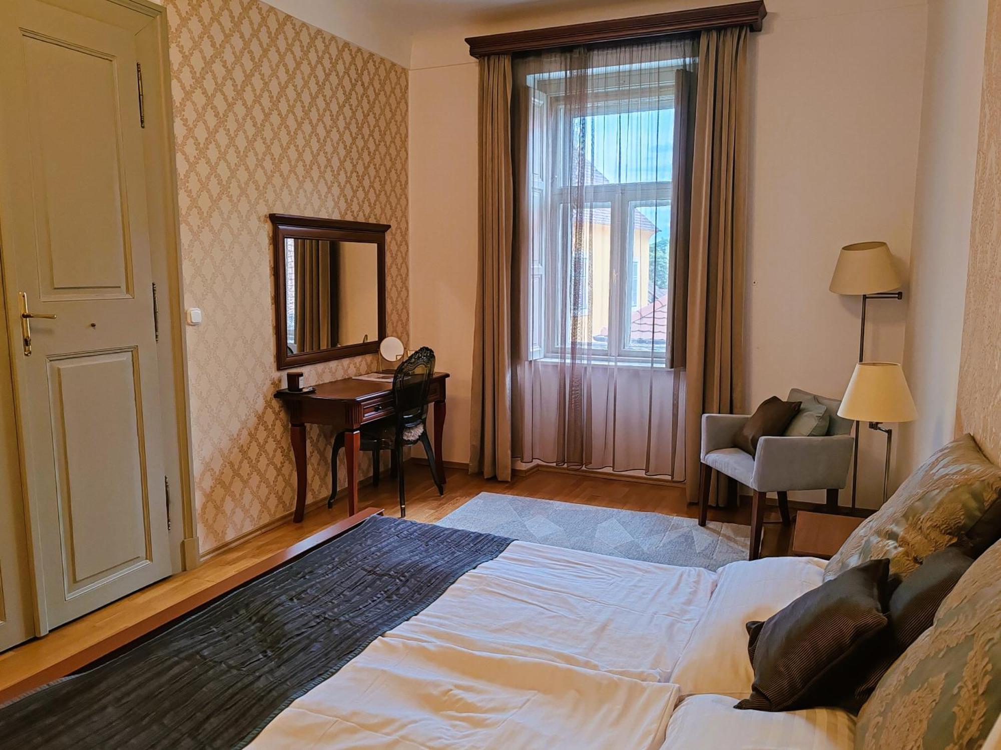 Városi Vendégház Szentendre Exterior foto